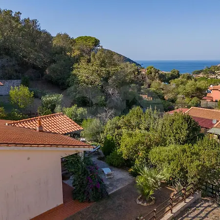 فيلة Villino - Goelba Nisporto